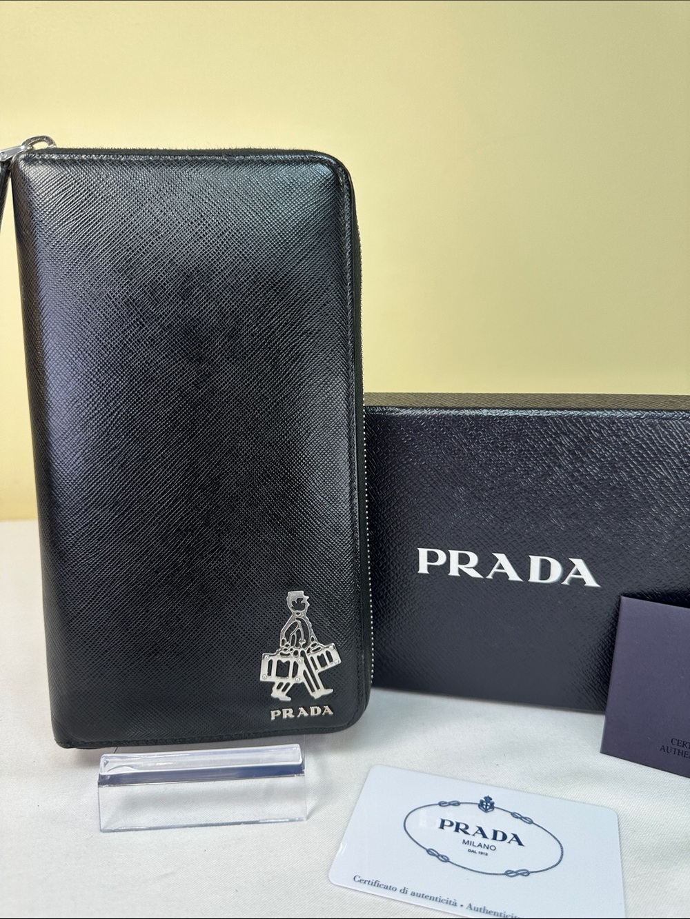 Prada RARE Travel Porter Zip-Around Long Black Saffiano Leather Unisex Box COA